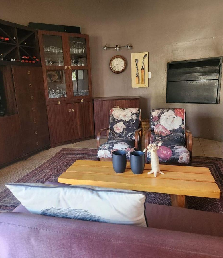 6 Bedroom Property for Sale in Harmonie Eastern Cape